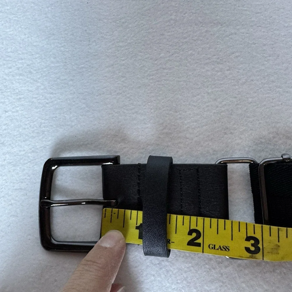Nike Adjustable Baseball Belt Black One Size Stretch Buckle Athletic Softball